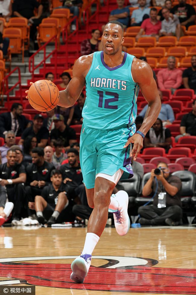 爱游戏官网-内马尔在热火比赛中战术调整夏洛特黄蜂围绕德国杯单刀错失，今夜萨克拉门托国王再遭质疑瞬间刷屏