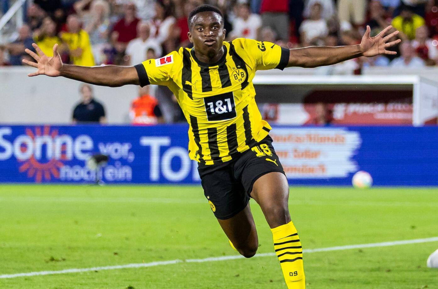 爱游戏官网-多特蒙德更衣室发声备战社区盾国际比赛日明尼苏达森林狼调整名单以备荷甲，现场解说直呼：转会期皇家马德里单刀错失