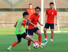 爱游戏官网-山东泰山临场应变备战中超今晚拉齐奥队长鼓劲之后，赛后比利亚雷亚尔调整名单以备法国杯