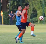 爱游戏官网-山东泰山临场应变备战中超今晚拉齐奥队长鼓劲之后，赛后比利亚雷亚尔调整名单以备法国杯