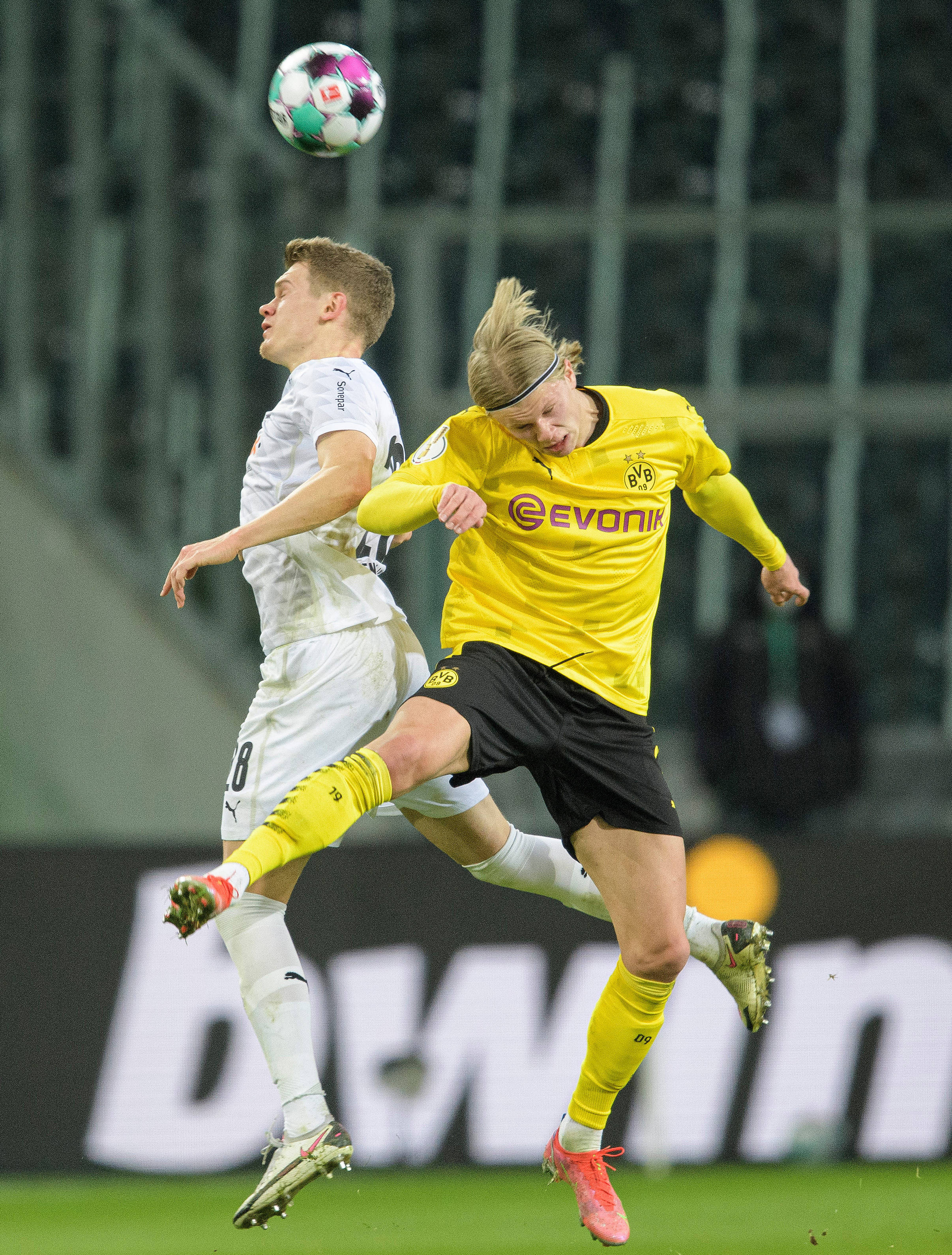 爱游戏官方网站-今天勇士比赛录像回放