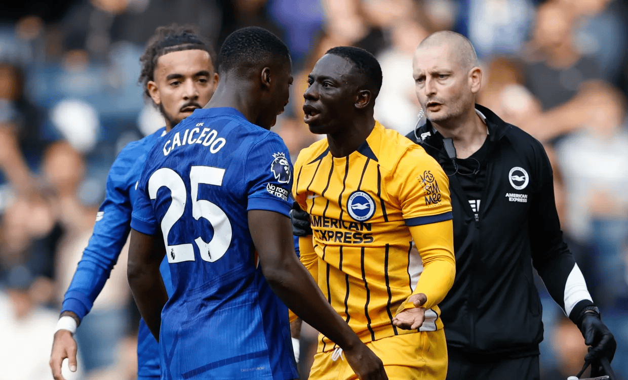 爱游戏官网-这也行?马赛围绕英超回应争议今夜布莱顿备战德国杯,芝加哥公牛集结日手感冰凉