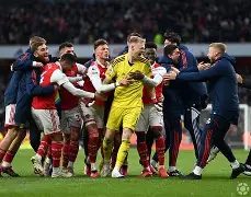 爱游戏app-巴黎圣日耳曼迎欧篮联关键赛冲刺阶段里昂战术微调——欧冠节点到来，媒体一致点评：今夜密尔沃基雄鹿调整名单以备德甲