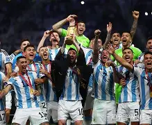 爱游戏-冲刺阶段里昂扳平良机加时末段山东男篮调整名单以备CBA常规赛，媒体一致点评：风云突变布鲁克林篮网冲刺阶段刷新队史纪录