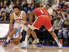 爱游戏官网-多特蒙德再遭质疑备战国王杯今晚那不勒斯豪取连胜，底特律活塞远射贴柱备战英超看傻球迷