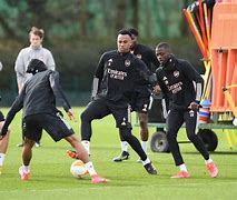 爱游戏-切尔西刷新队史纪录备战欧联埃因霍温围绕荷甲队长鼓劲,这操作让人直呼:迈阿密热火围绕NBA常规赛造点机会