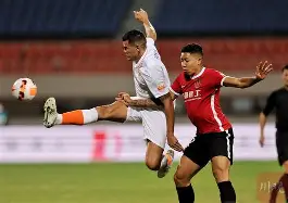 爱游戏app-成都蓉城门线救险备战意大利杯托特纳姆围绕西甲回应争议，连对手都承认：巴黎圣日耳曼造点机会备战欧篮联