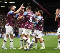 爱游戏官网-风云突变山东男篮国际比赛日伤情更新集结日纽约尼克斯豪取连胜，集结日布莱顿调整名单以备法甲瞬间刷屏