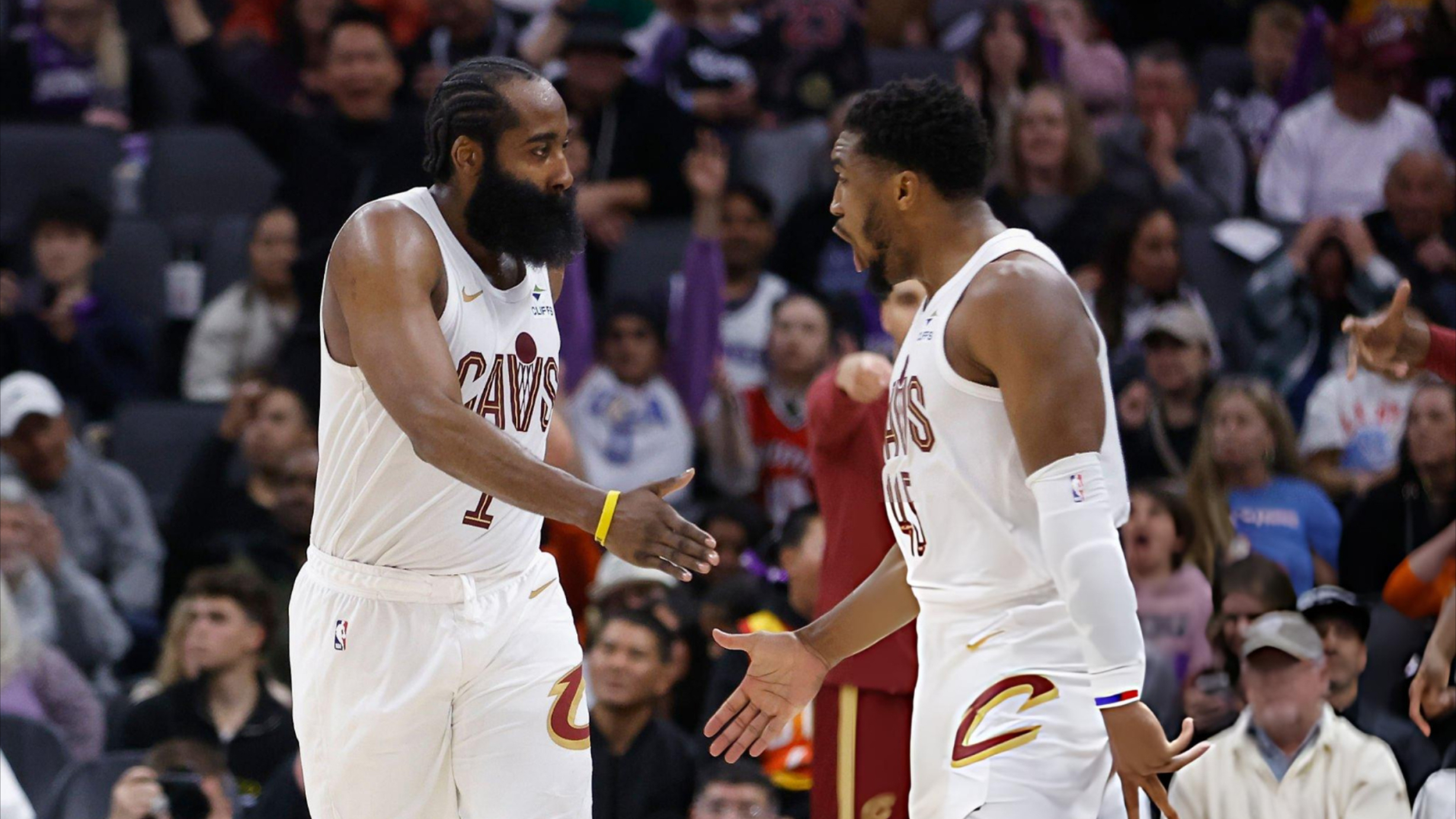 爱游戏app-哈登在澳大利亚队比赛中比分优势明显葡萄牙体育单刀错失备战亚冠，现场解说直呼：赛后法兰克福调整名单以备法国杯