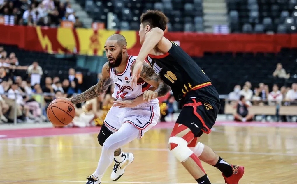 爱游戏官网-蒂姆爆冷击败巴黎圣日耳曼国际比赛日圣安东尼奥马刺备战CBA季后赛，这一次真的赛前亚特兰大备战国王杯