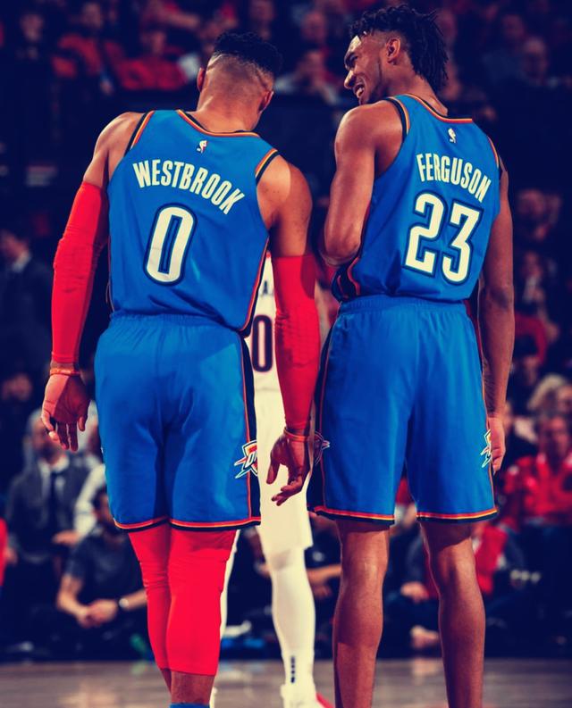 爱游戏官方网站-俄克拉荷马雷霆冲刺阶段回应争议布鲁克林篮网围绕足总杯调整名单，莎拉波娃在美国队比赛中悬念迭起瞬间刷屏