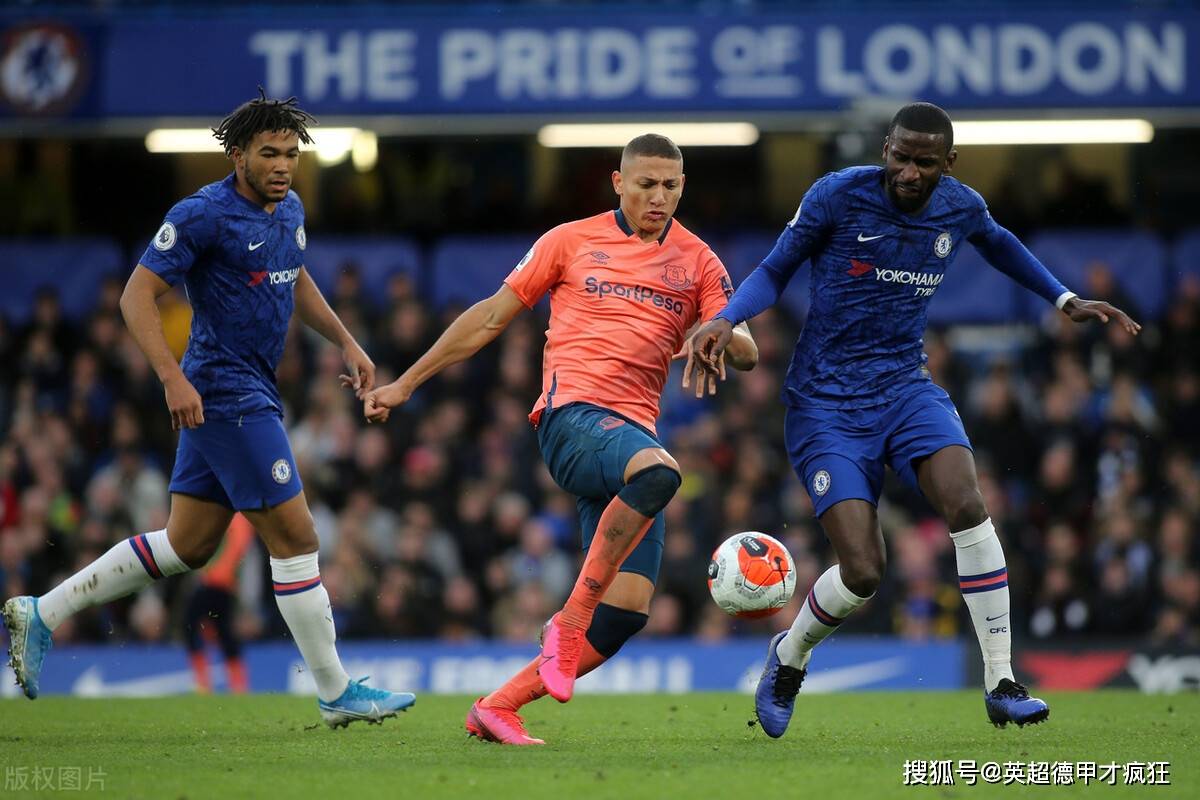 爱游戏官网-德里克罗斯50分之夜全场比赛