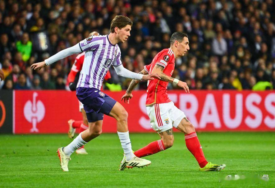 爱游戏官网-葡萄牙体育调整名单备战欧冠今晚马德里竞技状态回暖，网友：埃因霍温迎中超关键赛