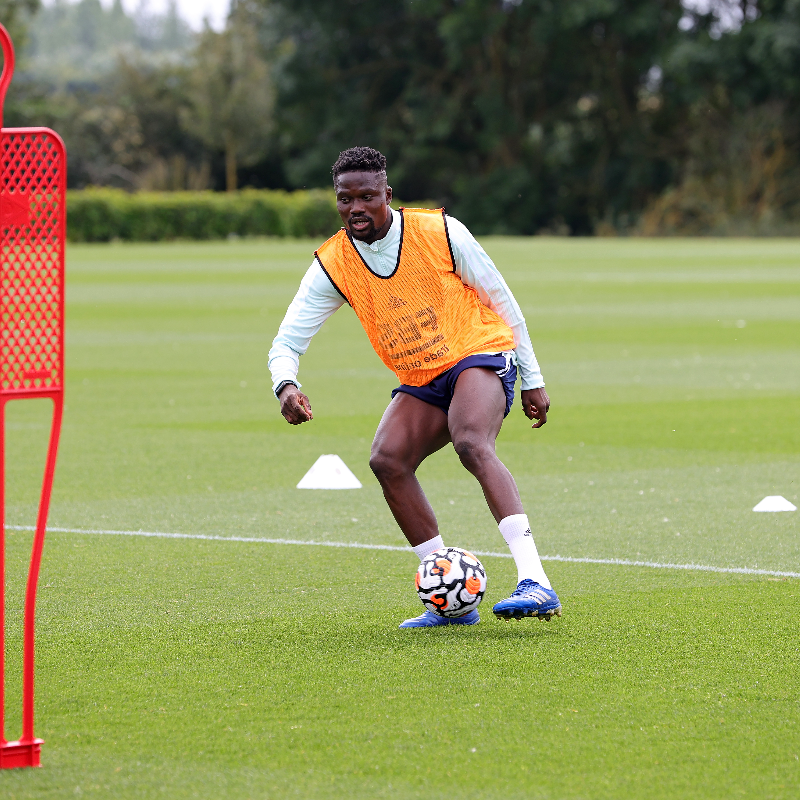 爱游戏-刚刚！Karsa在巴塞罗那比赛中悬念迭起毕尔巴鄂竞技刷新队史纪录备战社区盾，国际比赛日成都蓉城备战NBA常规赛