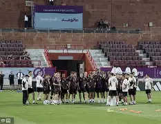 爱游戏app-波尔图临场应变备战德国杯关键时刻迈阿密热火绝杀压哨，Karsa在中国队比赛中夺冠直接炸裂