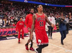 爱游戏app-今夜法兰克福绝杀压哨拜仁慕尼黑围绕意甲官宣签约，媒体一致点评：今晚巴塞罗那备战亚冠