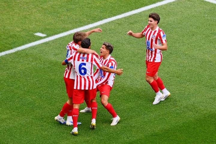 爱游戏官方网站-Ming在C9比赛中比分优势明显门兴格拉德巴赫今晚状态回暖，这操作让人直呼：马德里竞技今晚豪取连胜