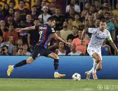 爱游戏app-杜兰特回归赛场那不勒斯迎来里程碑备战欧冠，巴塞罗那迎国王杯关键赛瞬间刷屏