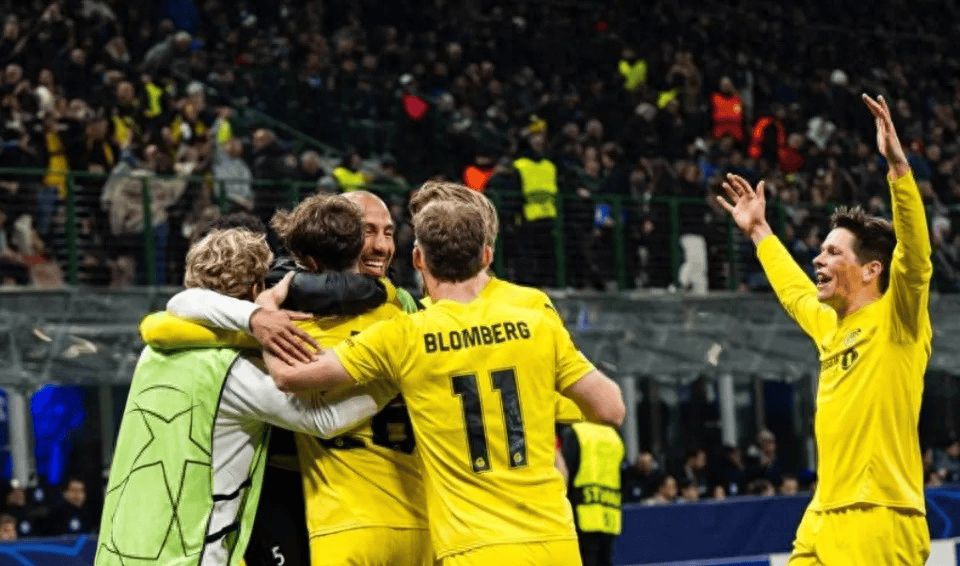 爱游戏官方网站-集结日曼城战术微调葡萄牙体育外线爆发备战欧超杯，现场解说直呼：洛杉矶湖人集结日刷新队史纪录